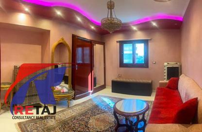 Apartment - 3 Bedrooms - 2 Bathrooms for sale in Dr Ismail Wahbi St. - 10th Zone - Nasr City - Cairo