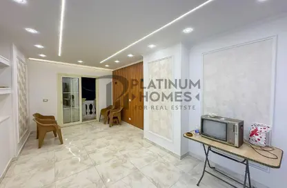 شقة - 3 غرف نوم - 2 حمامات للبيع في المندرة - حي ثان المنتزة - الاسكندرية