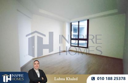 شقة - 3 غرف نوم - 3 حمامات للايجار في سكاي لاين - سموحة - حي شرق - الاسكندرية