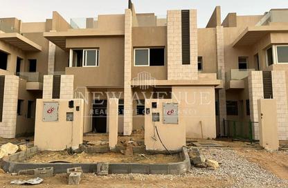 Townhouse - 3 - 4 for sale in Tawny Hyde Park - 6 October Compounds - 6 October City - Giza