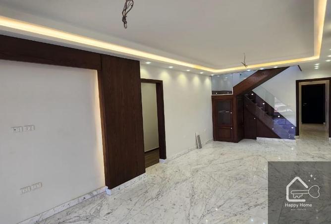 8361207 - Property Main Image