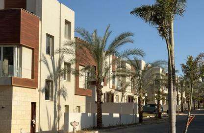 Townhouse - 4 - 4 for sale in Azzar 2 - 5th Settlement Compounds - The 5th Settlement - New Cairo City - Cairo Townhouse - 4 - 4 for sale in Azzar 2 - 5th Settlement Compounds - The 5th Settlement - New Cairo City - Cairo
