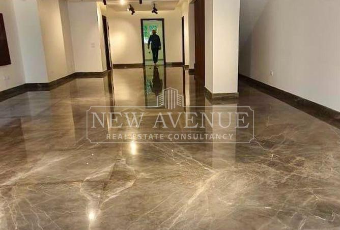 102621189 - Property Image 3
