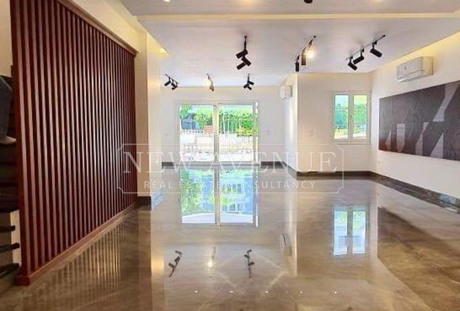 102621189 - Property Image 2