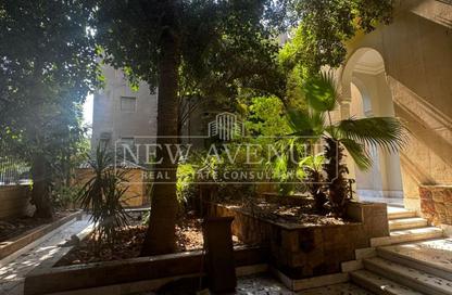 Whole Building - Studio - 6 Bathrooms for sale in Shohadaa Al Mohandeseen St. - Mohandessin - Giza