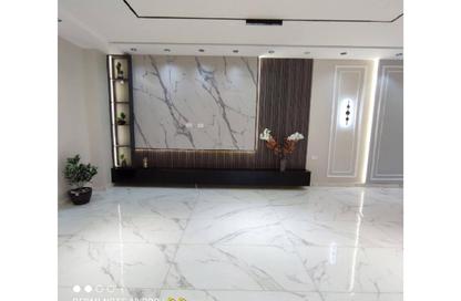 Apartment - 4 Bedrooms - 3 Bathrooms for sale in Gate 3 - Menkaure - Hadayek El Ahram - Giza