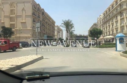 Apartment - 3 Bedrooms - 3 Bathrooms for sale in Hyde Park - New Cairo City - Cairo