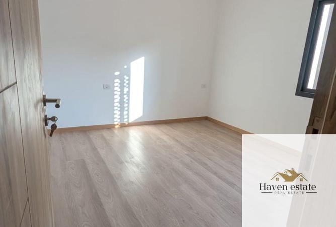 99803113 - Property Image 3