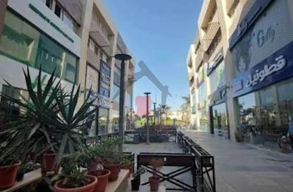 Shop - Studio for sale in Street 10 - Greens - 6th District - Sheikh Zayed City - Giza