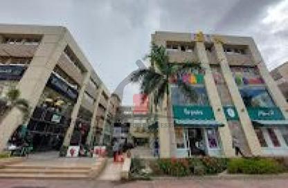 Shop - Studio for sale in Street 10 - Greens - 6th District - Sheikh Zayed City - Giza