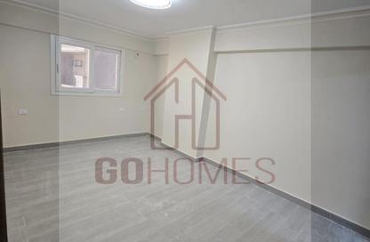 Apartment - 2 Bedrooms - 2 Bathrooms for sale in Zahraa El Maadi - Hay El Maadi - Cairo