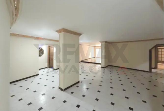102068055 - Property Image 2