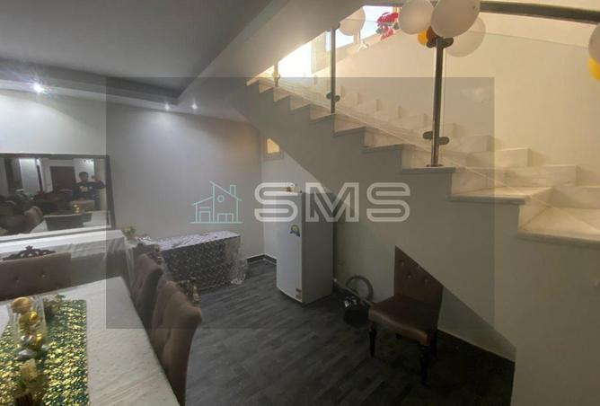 8698732 - Property Image 2