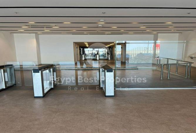 8561660 - Property Image 3