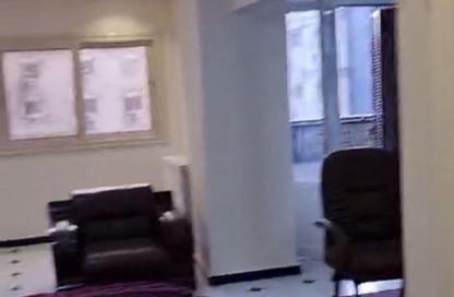 Apartment - 2 Bedrooms - 1 Bathroom for sale in Ahmed Qasim Gewida St. - 1st Zone - Nasr City - Cairo
