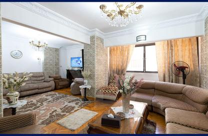 Apartment - 2 Bedrooms - 1 Bathroom for sale in Abou Quer Road - Zezenia - Hay Sharq - Alexandria