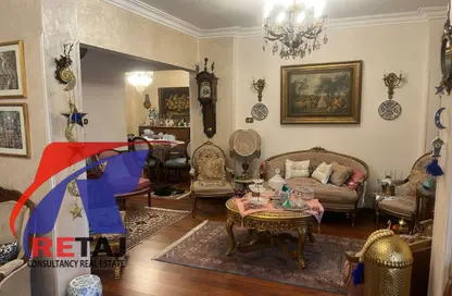 Apartment - 3 Bedrooms - 2 Bathrooms for sale in Al Nozha St. - Ard El Golf - Heliopolis - Masr El Gedida - Cairo