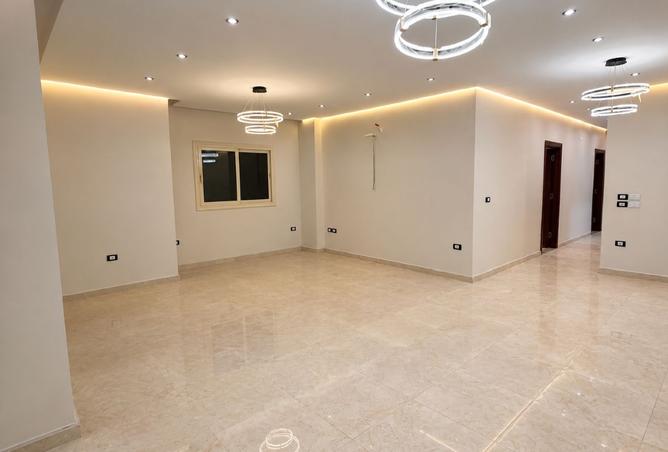93522395 - Property Main Image