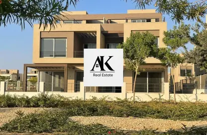 Villa - 5 Bedrooms - 6 Bathrooms for sale in Palm Hills New Cairo - 5th Settlement Compounds - The 5th Settlement - New Cairo City - Cairo