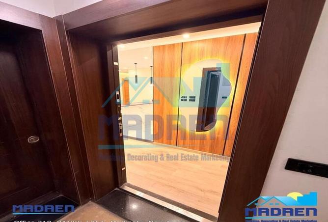 8529040 - Property Image 2