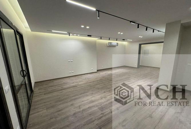 70630317 - صورة العقار 2