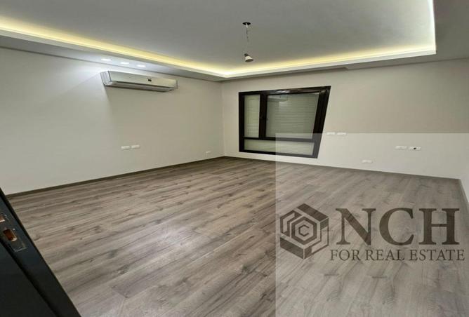 70630317 - صورة العقار 3