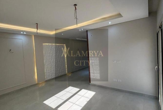 53977165 - Property Main Image