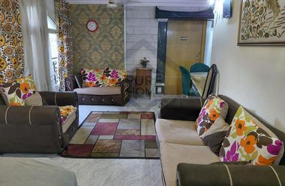 Apartment - 3 Bedrooms - 1 Bathroom for rent in Abo Qir St. - Sporting - Hay Sharq - Alexandria Apartment - 3 Bedrooms - 1 Bathroom for rent in Abo Qir St. - Sporting - Hay Sharq - Alexandria