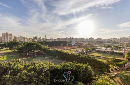 Apartment - 3 Bedrooms - 3 Bathrooms for rent in Omar Lotfy St. - Sporting - Hay Sharq - Alexandria
