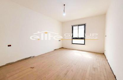 Apartment - 3 Bedrooms - 3 Bathrooms for sale in Zezenia - Hay Sharq - Alexandria