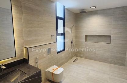 Apartment - 2 Bedrooms - 2 Bathrooms for sale in District 5 - 5th Settlement Compounds - The 5th Settlement - New Cairo City - Cairo