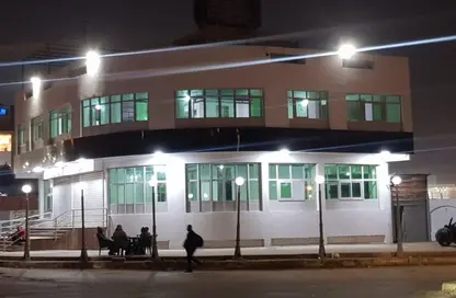 محل تجاري - استوديو - 2 حمامات للايجار في محور مصطفي كامل - التجمع الاول - مدينة القاهرة الجديدة - القاهرة