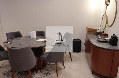 Apartment - 1 Bedroom - 2 Bathrooms for sale in Villa Square - Fifth Square - The 5th Settlement - New Cairo City - Cairo