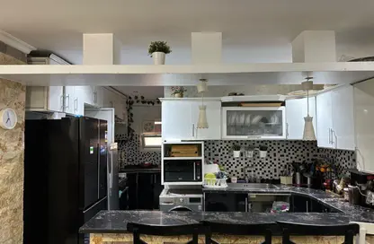 شقة - 3 غرف نوم - 2 حمامات للبيع في الحي السابع - مدينة العبور - القليوبية