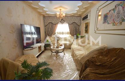 Apartment - 3 Bedrooms - 1 Bathroom for sale in Al Mosheer Ahmed Ismail St. - Sidi Gaber - Hay Sharq - Alexandria
