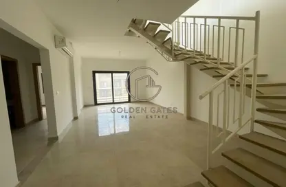 Penthouse - 2 Bedrooms - 3 Bathrooms for rent in Moon Residences - Fifth Square - The 5th Settlement - New Cairo City - Cairo