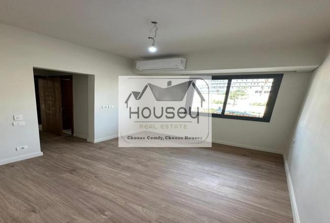 8060205 - Property Image 3