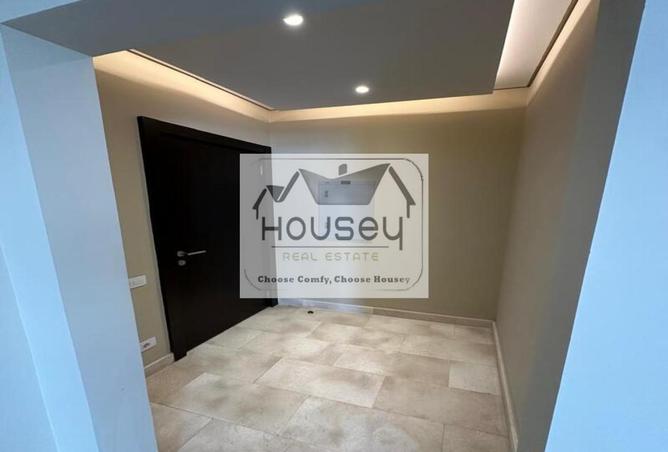 8060205 - Property Image 2