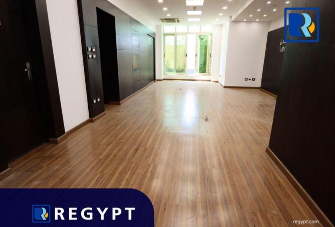 8619293 - Property Image 2