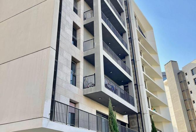 8592615 - Property Image 2