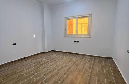 Apartment - 3 Bedrooms - 3 Bathrooms for rent in South Lotus - El Lotus - New Cairo City - Cairo