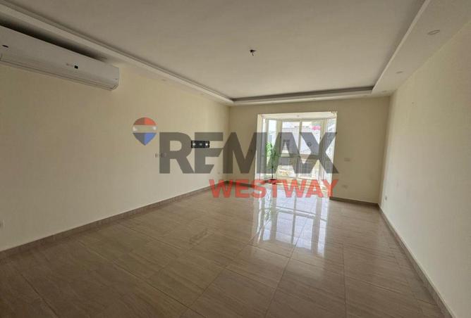 58252380 - Property Image 2