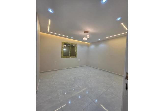 82615838 - صورة العقار 3