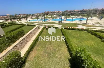 منزل مزدوج - 4 غرف نوم - 3 حمامات للبيع في لافيستا جاردنز - لافيستا - العين السخنة - السويس