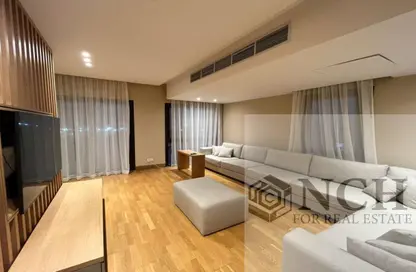 شقة - 3 غرف نوم - 3 حمامات للايجار في ايستاون - كمبوندات التجمع الخامس - التجمع الخامس - مدينة القاهرة الجديدة - القاهرة