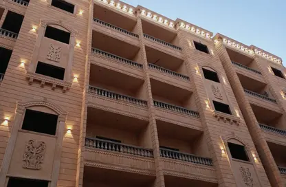 شقة - 3 غرف نوم - 2 حمامات للبيع في البوابة الرابعة - مينا - حدائق الاهرام - الجيزة شقة - 3 غرف نوم - 2 حمامات للبيع في البوابة الرابعة - مينا - حدائق الاهرام - الجيزة