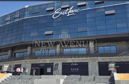 Office Space - Studio - 2 Bathrooms for rent in South Gate Mall - South Teseen St. - The 5th Settlement - New Cairo City - Cairo