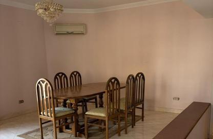 Apartment - 2 Bedrooms - 2 Bathrooms for sale in Mohammed Al Maqref St. - 6th Zone - Nasr City - Cairo