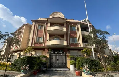 Apartment - 3 Bedrooms - 2 Bathrooms for sale in El Yasmeen 7 - El Yasmeen - New Cairo City - Cairo Apartment - 3 Bedrooms - 2 Bathrooms for sale in El Yasmeen 7 - El Yasmeen - New Cairo City - Cairo