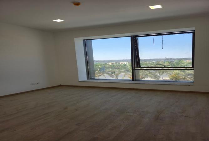 107687018 - Property Image 3